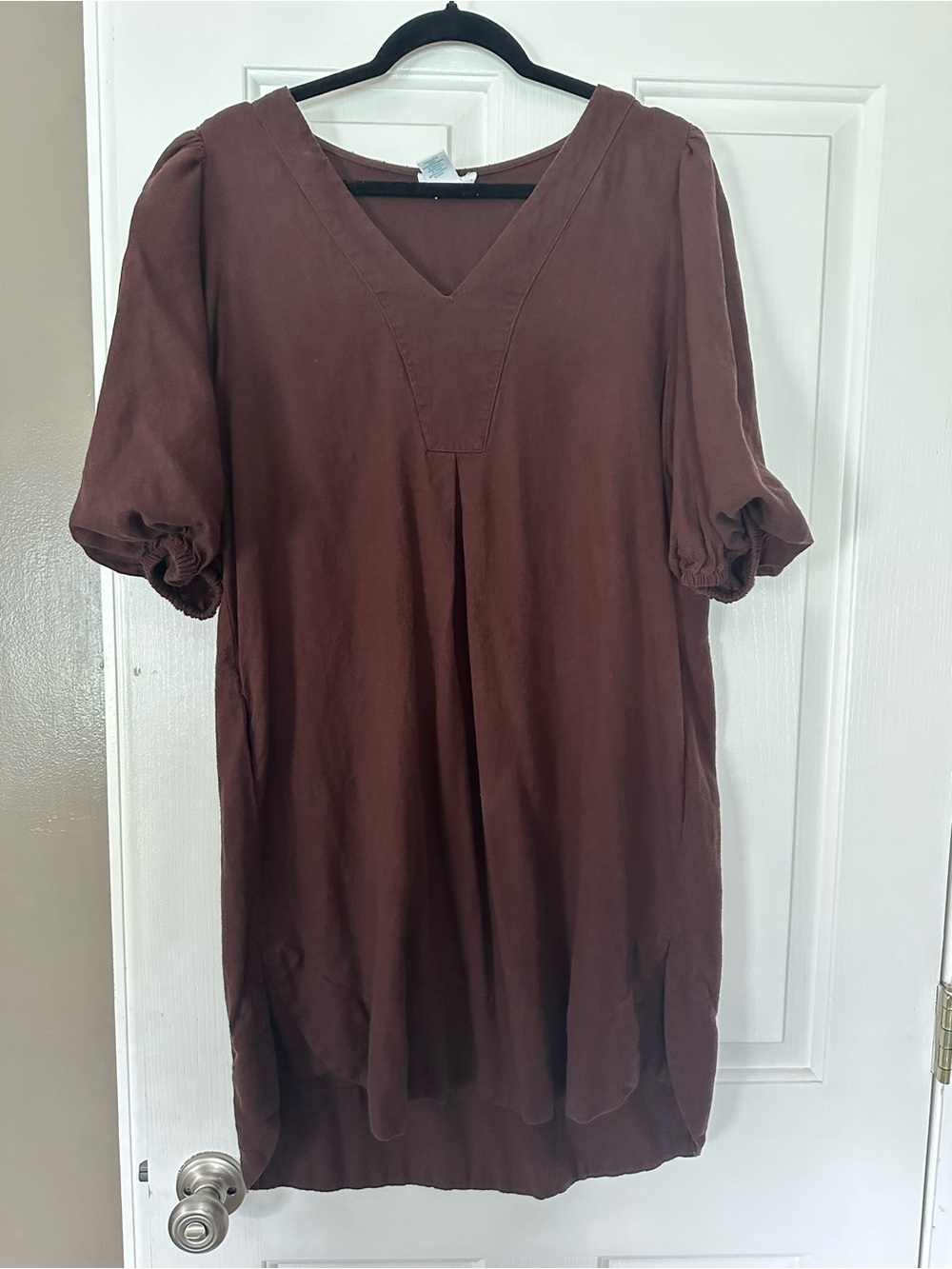 Cynthia Rowley Brown V-Neck Midi Dress with Puff Sleeves